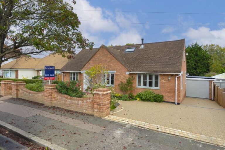 Deakin Leas, Tonbridge, TN9 2JT