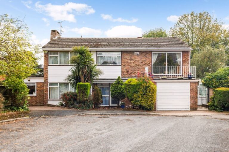 The Fairways, Tunbridge Wells