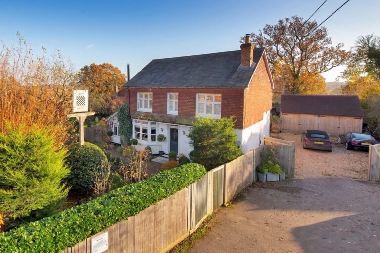 Chequers Hill, Bough Beech, TN8