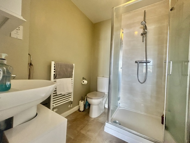 EnSuite.jpeg