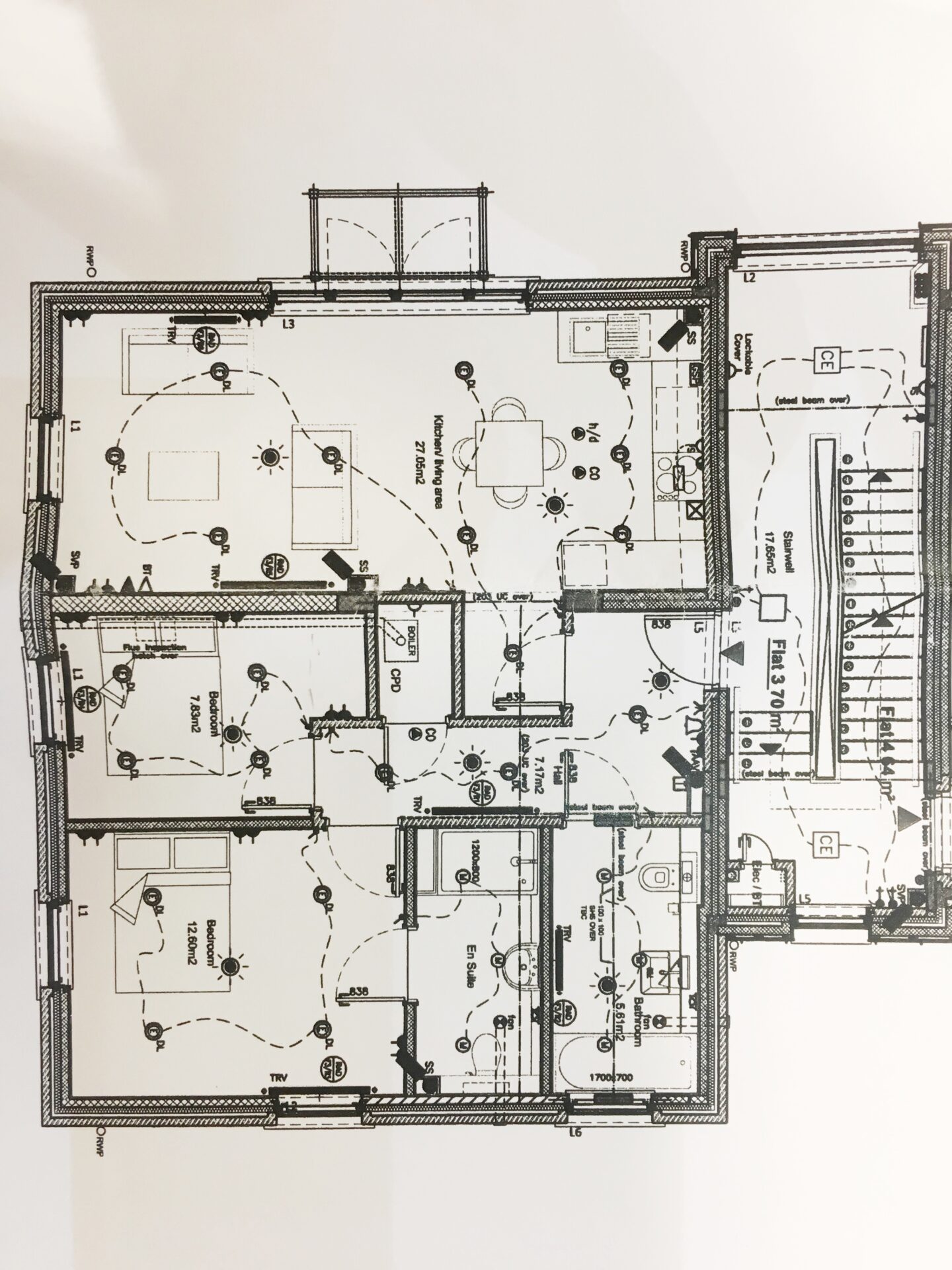 FLOORPLAN.jpg