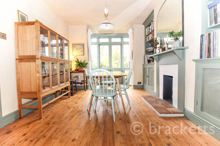 Ravenswood Avenue, Tunbridge Wells, TN2