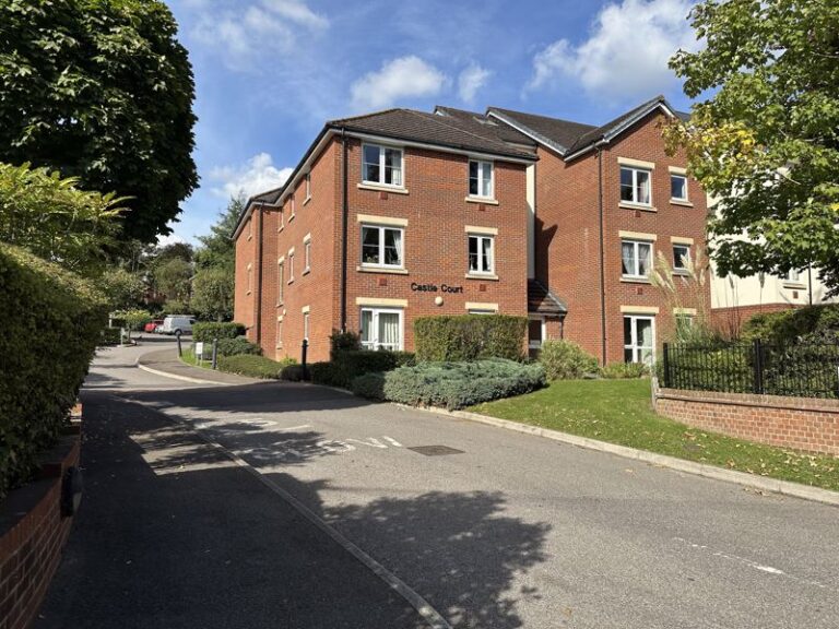 Hadlow Road, Tonbridge