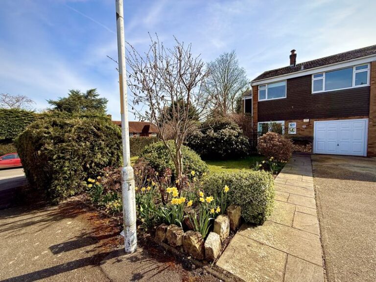 Fernhurst Crescent, Southborough, Tunbridge Wells