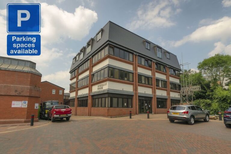 5 x PARKING SPACES – Riverbank House, Angel Lane, Tonbridge, TN9 1SQ