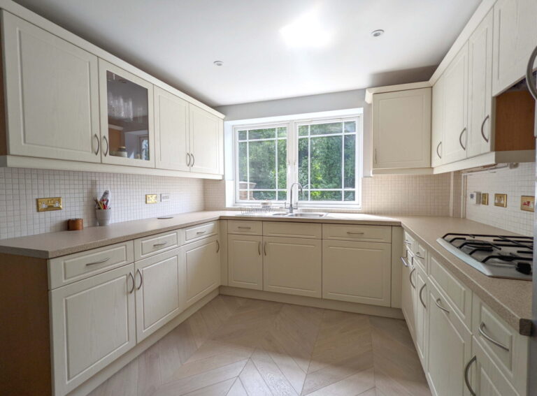 Mortley Close, Tonbridge, TN9