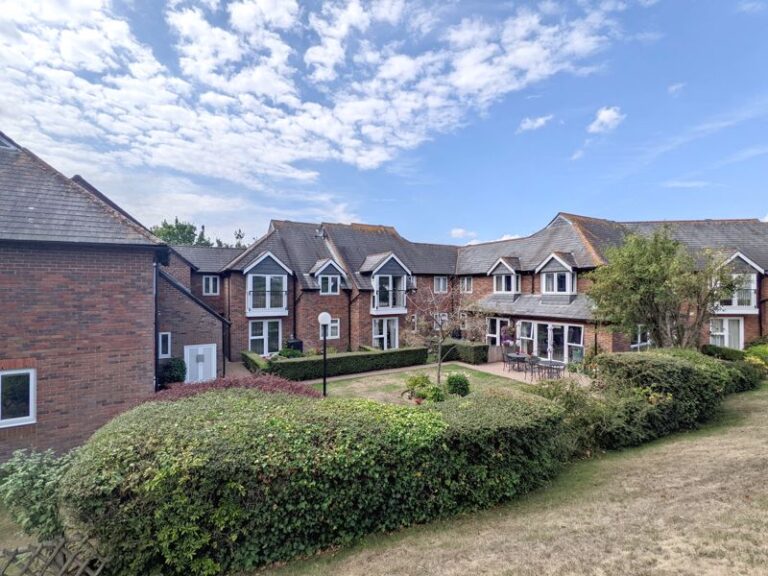 Castle Fields, The Slade, Tonbridge, TN9 1HS