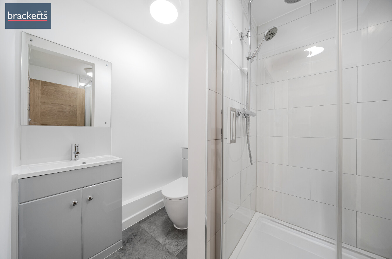 Showerroom.jpg