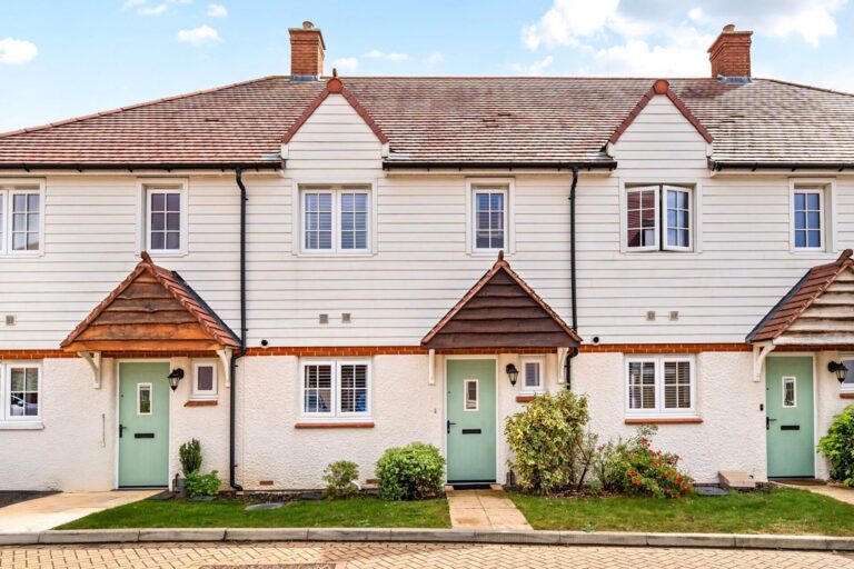 Hazelwood Close, Tonbridge, TN11