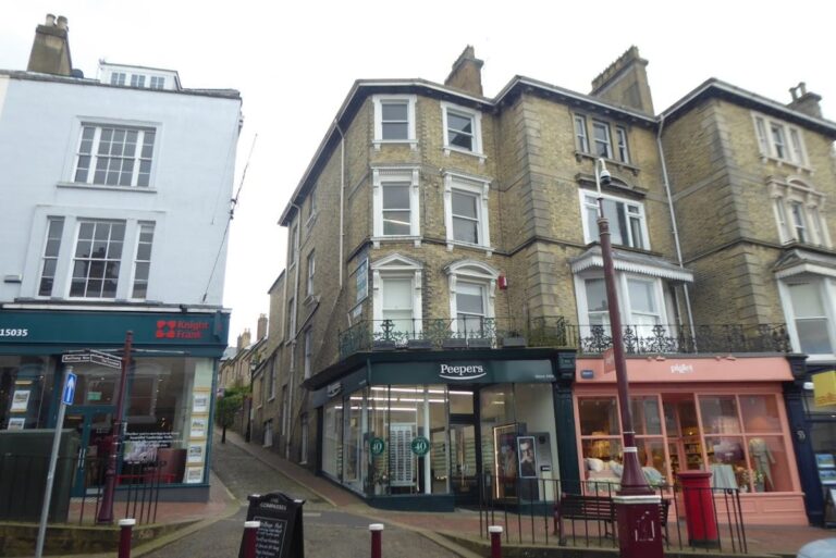 49 High Street, Tunbridge Wells