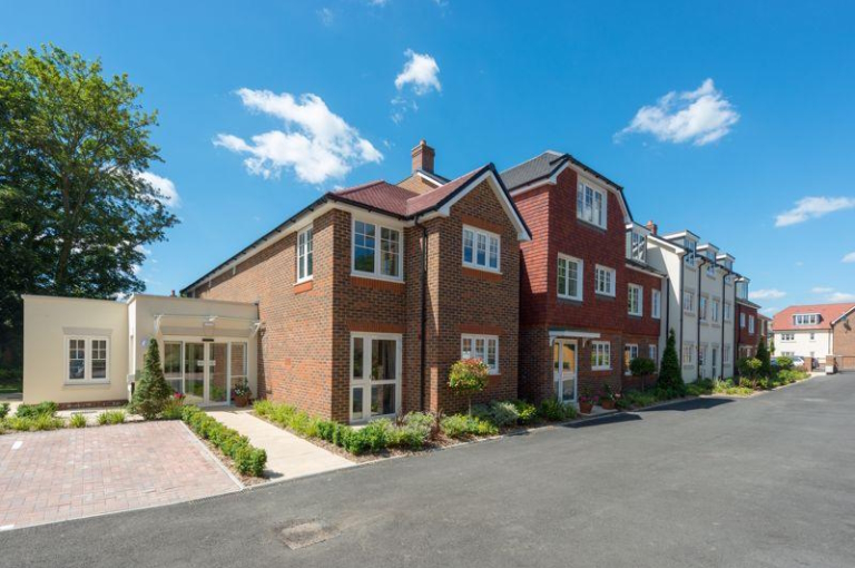 Shipbourne Road, St. Giles Lodge, TN10