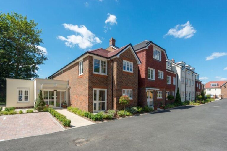 Shipbourne Road, St. Giles Lodge, TN10