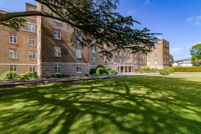 Mount Ephraim, Chancellor House Mount Ephraim, TN4