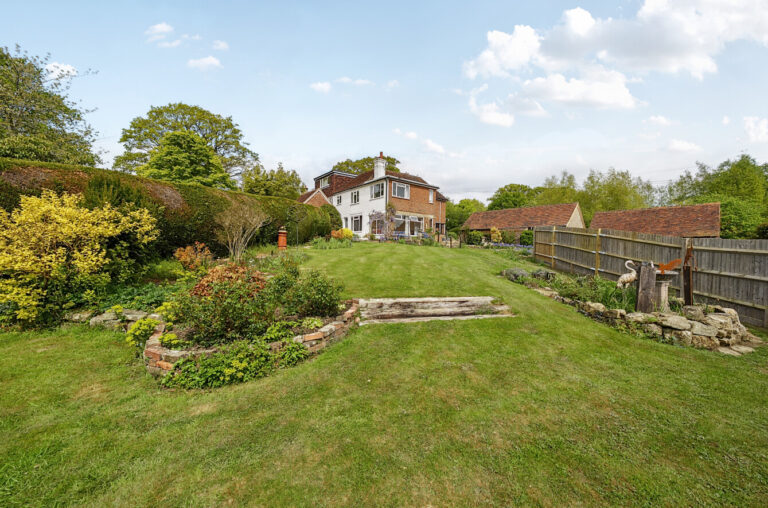 Eridge Road, Groombridge, TN3