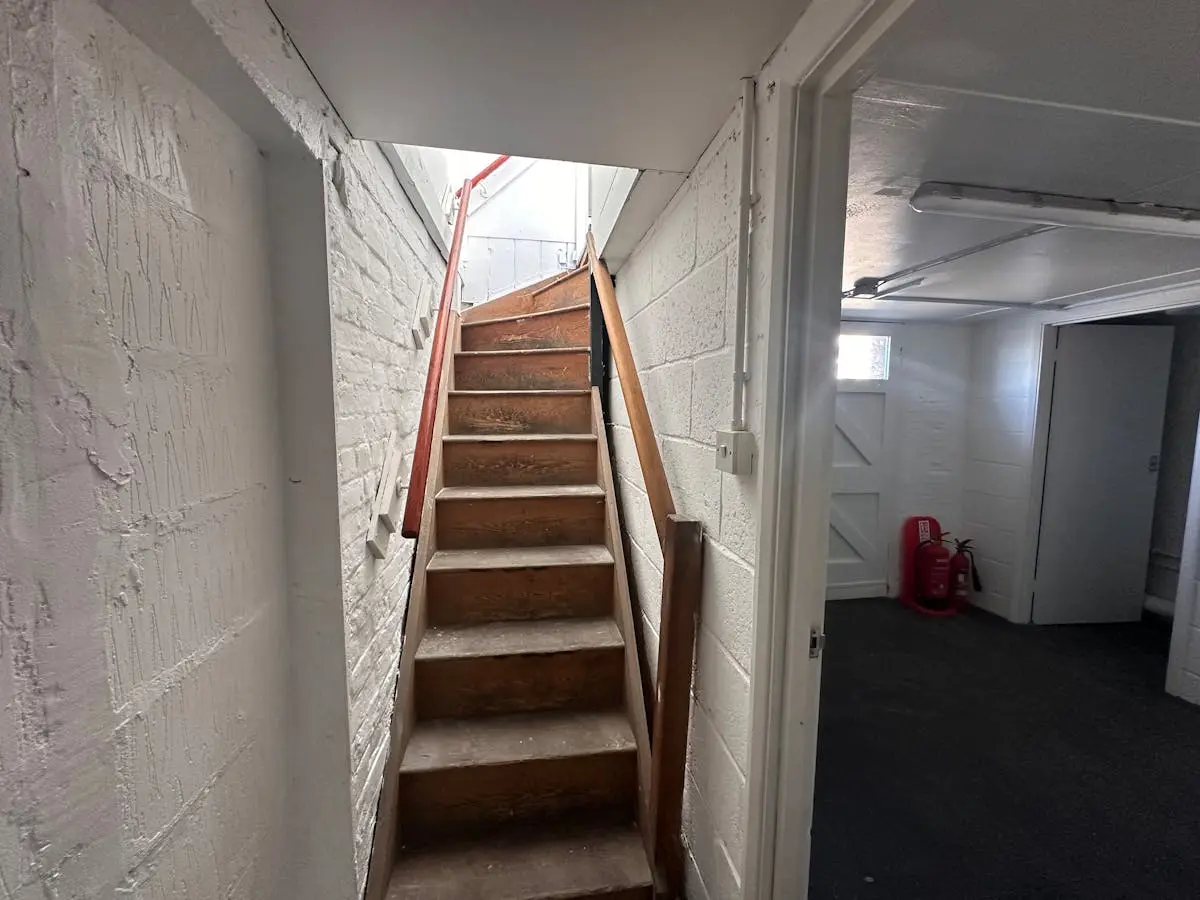 2 Railway Approach, Tonbridge - Bracketts Estate Agents in Tunbridge Wells and Tonbridge, Kent