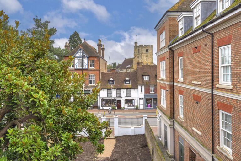 High Street, Tonbridge, TN9