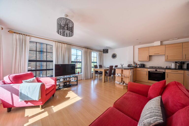 Whitefriars Wharf, Tonbridge, TN9