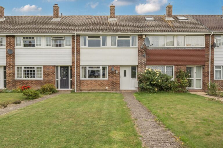 Forest Road, Paddock Wood, TN12