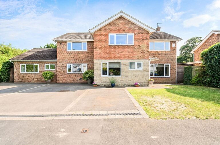 Mascalls Park, Paddock Wood, TN12