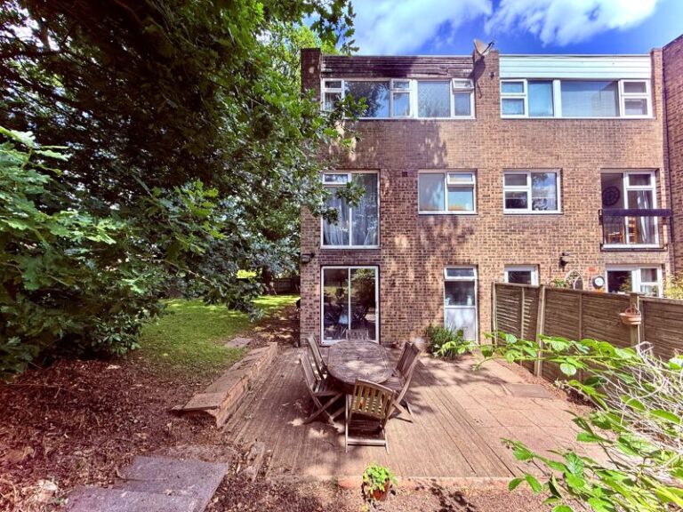 Tudor Court, Tunbridge Wells