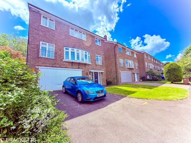 Albany Hill, St James’s Area, Tunbridge Wells