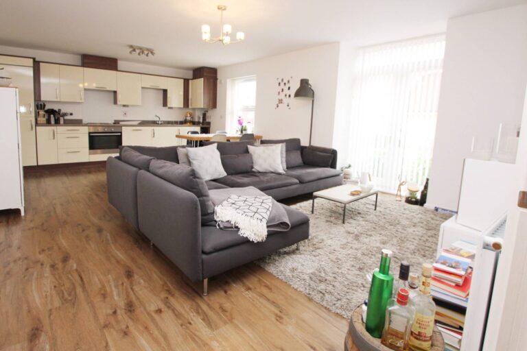 Taylor Close, Tonbridge, TN9