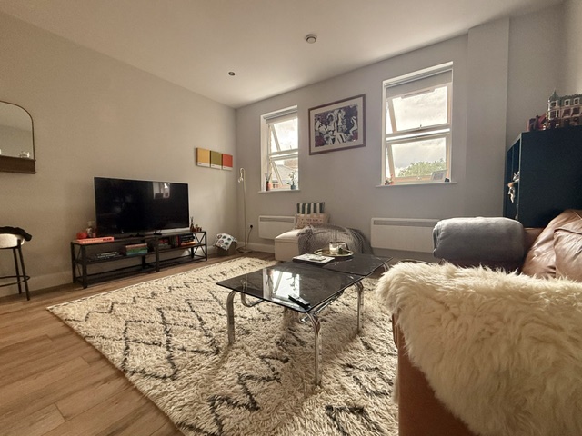 lounge2.jpeg